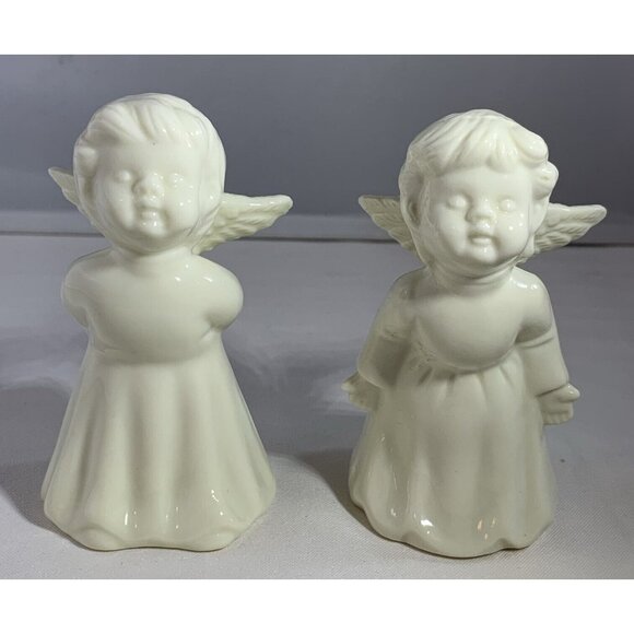 Vintage Kissing Angel Figurines Set Of 2 Porcelain Detailed Wings Graceful 4" - Picture 2 of 9